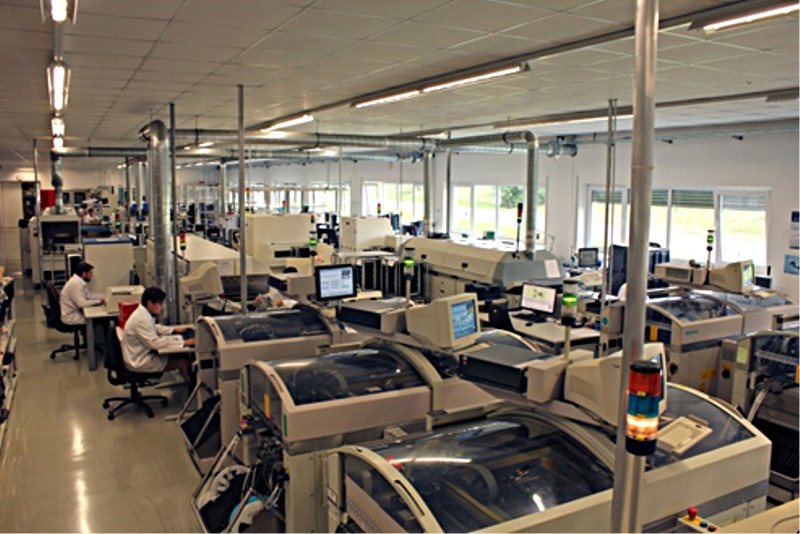 A look at SMT production at ELOTEC
